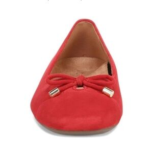 Vionic Klara Ballet Flat with arch support
